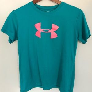 girl UA t-shirt